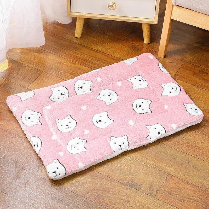 Tapis de couchage épais en flanelle respirant pour chat, coussin doux pour petit chien, couverture chaude d'hiver pour chat - Animaleriex